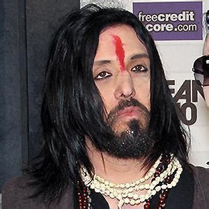 Twiggy ramirez net worth  Marilyn Manson is an American rock musician who has a net worth of $20 million
